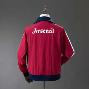 cortaviento-arsenal-rojo-2025-2026-parte-trasera