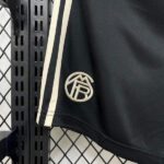 pantalon-corto-bayern-de-munich-tercera-equipacion-2025-2026 pantalon-corto-bayern-de-munich-tercera-equipacion-2025-2026