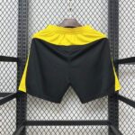 pantalon-corto-borussia-dortmund-primera-equipacion-2025-2026-parte-trasera pantalon-corto-borussia-dortmund-primera-equipacion-2025-2026-parte-trasera