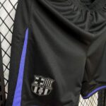 pantalon-corto-fc-barcelona-kobe-bryant-2025-2026-lateral