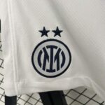 pantalon-corto-inter-milan-segunda-equipacion-2025-2026-escudo pantalon-corto-inter-milan-segunda-equipacion-2025-2026-escudo