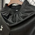 pantalon-corto-tottenham-segunda-equipacion-2025-2026-pretina pantalon-corto-tottenham-segunda-equipacion-2025-2026-pretina