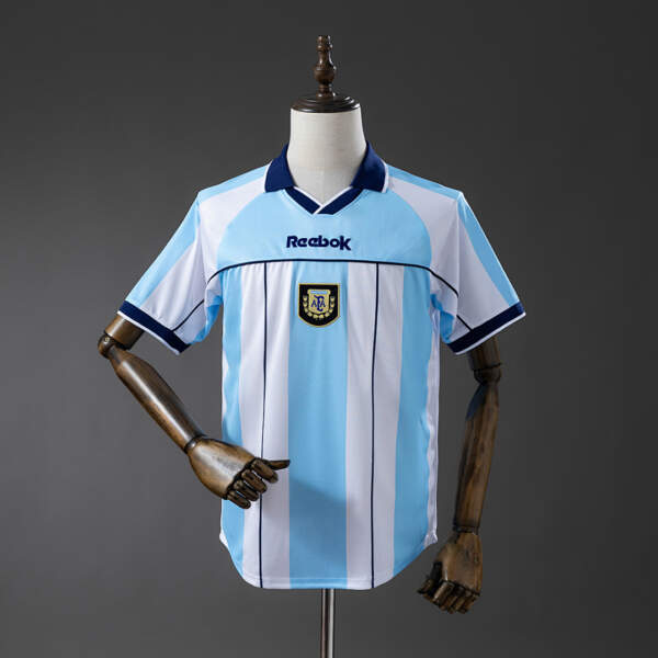 camiseta-argentina-retro-primera-equipacion-2000-2001 camiseta-argentina-retro-primera-equipacion-2000-2001