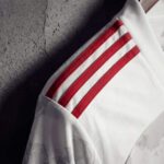 camiseta-belgica-segunda-equipacion-retro-2020-hombro camiseta-belgica-segunda-equipacion-retro-2020-hombro