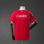 camiseta-benfica-primera-equipacion-retro-2009-2010-parte-trasera camiseta-benfica-primera-equipacion-retro-2009-2010-parte-trasera