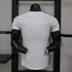 camiseta-real-madrid-primera-equipacion-version-jugador-2026-2027-parte-trasera