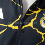 cortaviento-real-madrid-pre-match-avengers-2025-2026-pecho