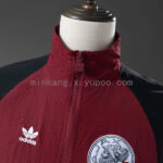 Cortaviento Ajax 2025-2026 Carmesí cuello