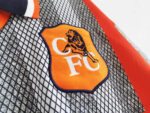 camiseta-chelsea-segunda-equipacion-retro-1994-1996-escudo