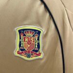 camiseta-españa-segunda-equipacion-retro-2008-escudo