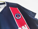 camiseta-psg-primera-equipacion-retro-2002-2003-escudo camiseta-psg-primera-equipacion-retro-2002-2003-escudo