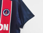 camiseta-psg-primera-equipacion-retro-2002-2003-puño camiseta-psg-primera-equipacion-retro-2002-2003-puño