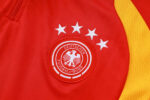 chandal-alemania-rojo-cremallera-baja-2025-2026-escudo