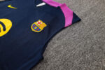 conjunto-de-entrenamiento-fc-barcelona-sin-mangas-2025-2026-lateral