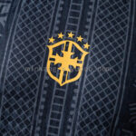 camiseta-brasil-edicion-especial-version-jugador-2026-escudo