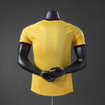 camiseta-colombia-edicion-especial-version-jugador-2026-parte-trasera camiseta-colombia-edicion-especial-version-jugador-2026-parte-trasera