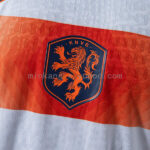 camiseta-holanda-segunda-equipacion-version-jugador-mundial-2026-escudo