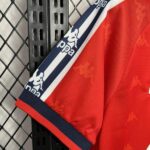 camiseta-osasuna-primera-equipacion-retro-1996-1997-puño