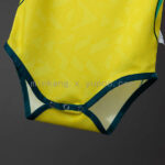 body-de-bebe-brasil-primera-equipacion-2026-2027-parte-inferior body-de-bebe-brasil-primera-equipacion-2026-2027-parte-inferior