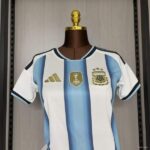 camiseta-argentina-primera-equipacion-mujer-mundial-2026-frontal