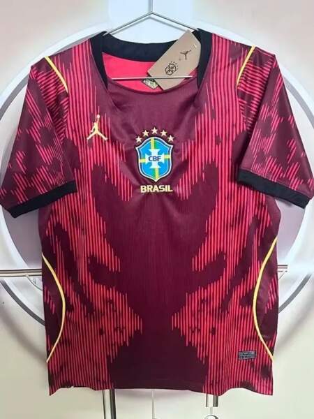 camiseta-brasil-edicion-especial-rojo-2026-2027 camiseta-brasil-edicion-especial-rojo-2026-2027