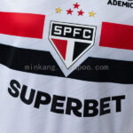 camiseta-sao-paulo-primera-equipacion-version-jugador-2026-2027-pecho camiseta-sao-paulo-primera-equipacion-version-jugador-2026-2027-puño