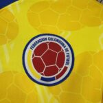 camiseta-colombia-retro-primera-equipacion-manga-larga-1994-escudo