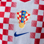 camiseta-croacia-primera-equipacion-version-jugador-mundial-2026-escudo camiseta-croacia-primera-equipacion-version-jugador-mundial-2026-escudo