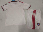 conjunto-niño-bayern-munich-tercera-equipacion-2024-2025-parte-trasera