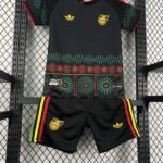 conjunto-niño-jamaica-bob-marley-segunda-equipacion-mundial-2026-parte-inferior conjunto-niño-jamaica-bob-marley-segunda-equipacion-mundial-2026-parte-inferior