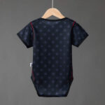 body-de-bebe-segunda-equipacion-2026-parte-trasera
