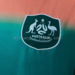 camiseta-australia-segunda-equipacion-mundial-2026-escudo