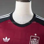 camiseta-españa-portero-rojo-2026-cuello camiseta-españa-portero-rojo-2026-cuello