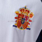 camiseta-españa-retro-segunda-equipacion-1998-escudo
