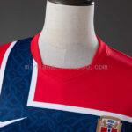 camiseta-noruega-primera-equipacion-mundial-2026-cuello