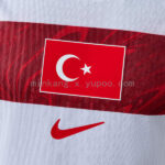 camiseta-turquia-segunda-equipacion-version-jugador-mundial-2026-pecho