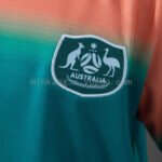 conjunto-niño-austria-segunda-equipacion-mundial-2026-escudo
