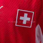 conjunto-niño-suiza-primera-equipacion-mundial-2026-escudo