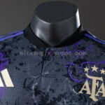 camiseta-argentina-negro-purpura-edicion-especial-2025-2026-cuello
