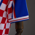 camiseta-croacia-primera-equipacion-retro-1998-puño camiseta-croacia-primera-equipacion-retro-1998-puño
