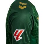camiseta-real-betis-segunda-equipacion-2026-2027-puño