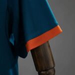 camiseta-valencia-segunda-equipacion-2026-2027-puño camiseta-valencia-segunda-equipacion-2026-2027-puño
