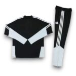 chandal-españa-entrenamiento-negro-cremallera-corta-2026-parte-trasera