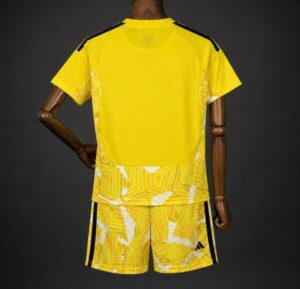 conjunto-niño-aston-villa-portero-2026-2027-parte-trasera