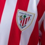 conjunto-niño-athletic-bilbao-primera-equipacion-2026-2027-escudo-2