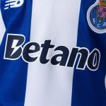 conjunto-niño-fc-porto-primera-equipacion-2026-2027-pecho conjunto-niño-fc-porto-primera-equipacion-2026-2027-pecho