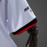 conjunto-niño-river-plate-primera-equipacion-2026-2027-puño conjunto-niño-river-plate-primera-equipacion-2026-2027-puño