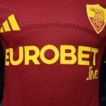 camiseta-as-roma-primera-equipacion-version-jugador-2026-2027-pecho