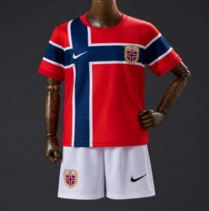conjunto-niño-noruega-primera-equipacion-mundial-2026