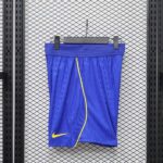 pantalon-corto-chelsea-version-jugador-2026-2027-lateral pantalon-corto-chelsea-version-jugador-2026-2027-lateral